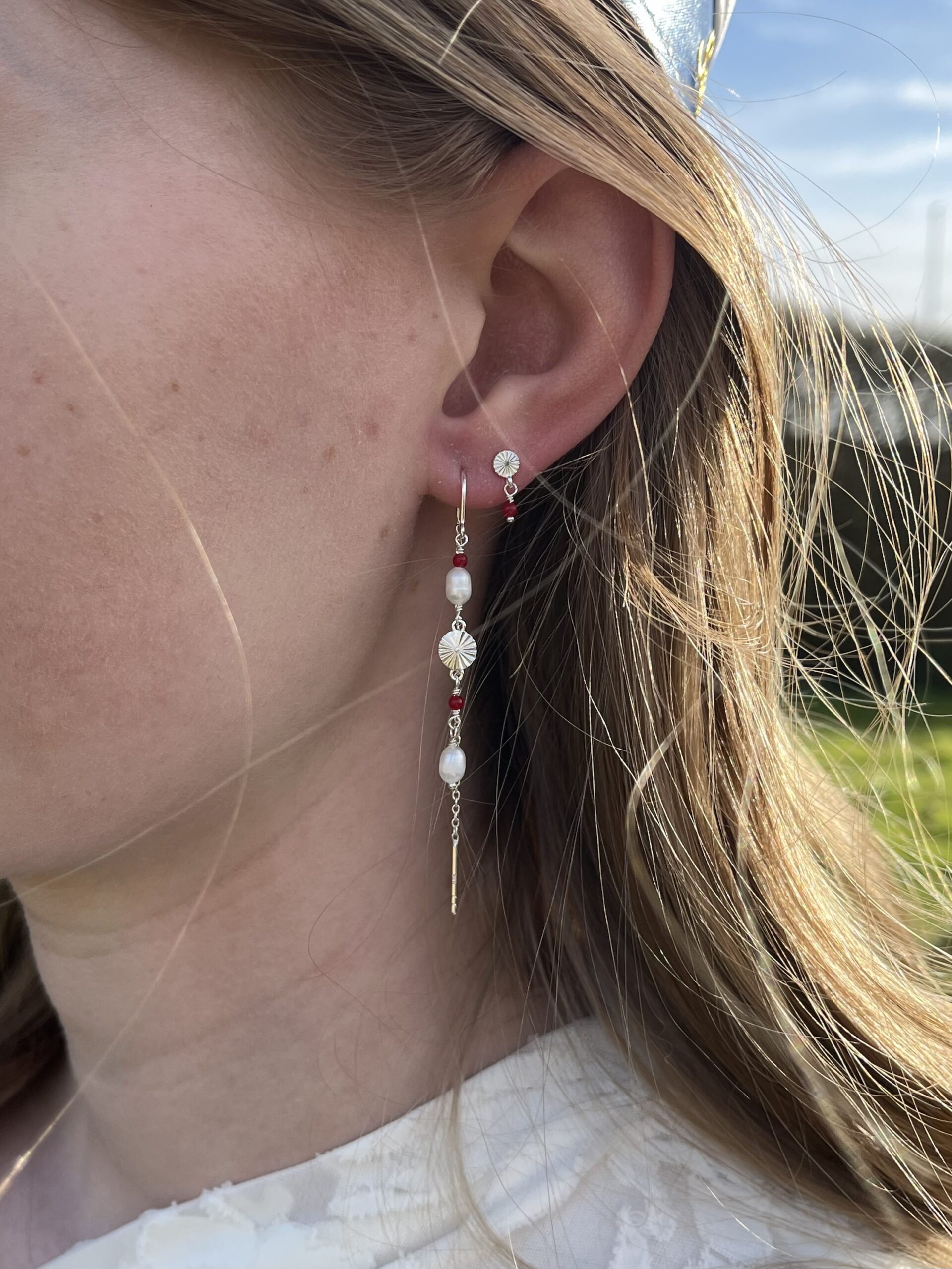 Studenter runde ørestikker – sølv Studenter runde ørestikker - sølv - Billede 3