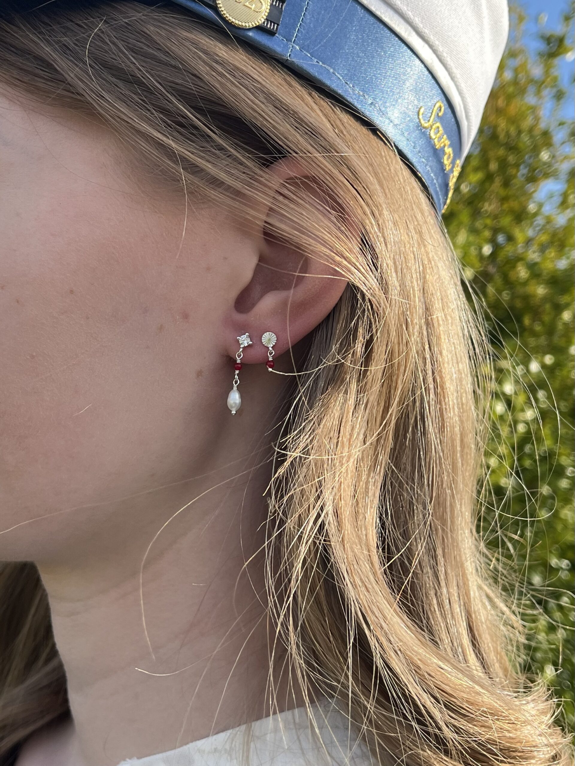 Studenter runde ørestikker – sølv Studenter runde ørestikker - sølv - Billede 5